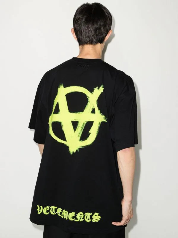 Camiseta Vetements